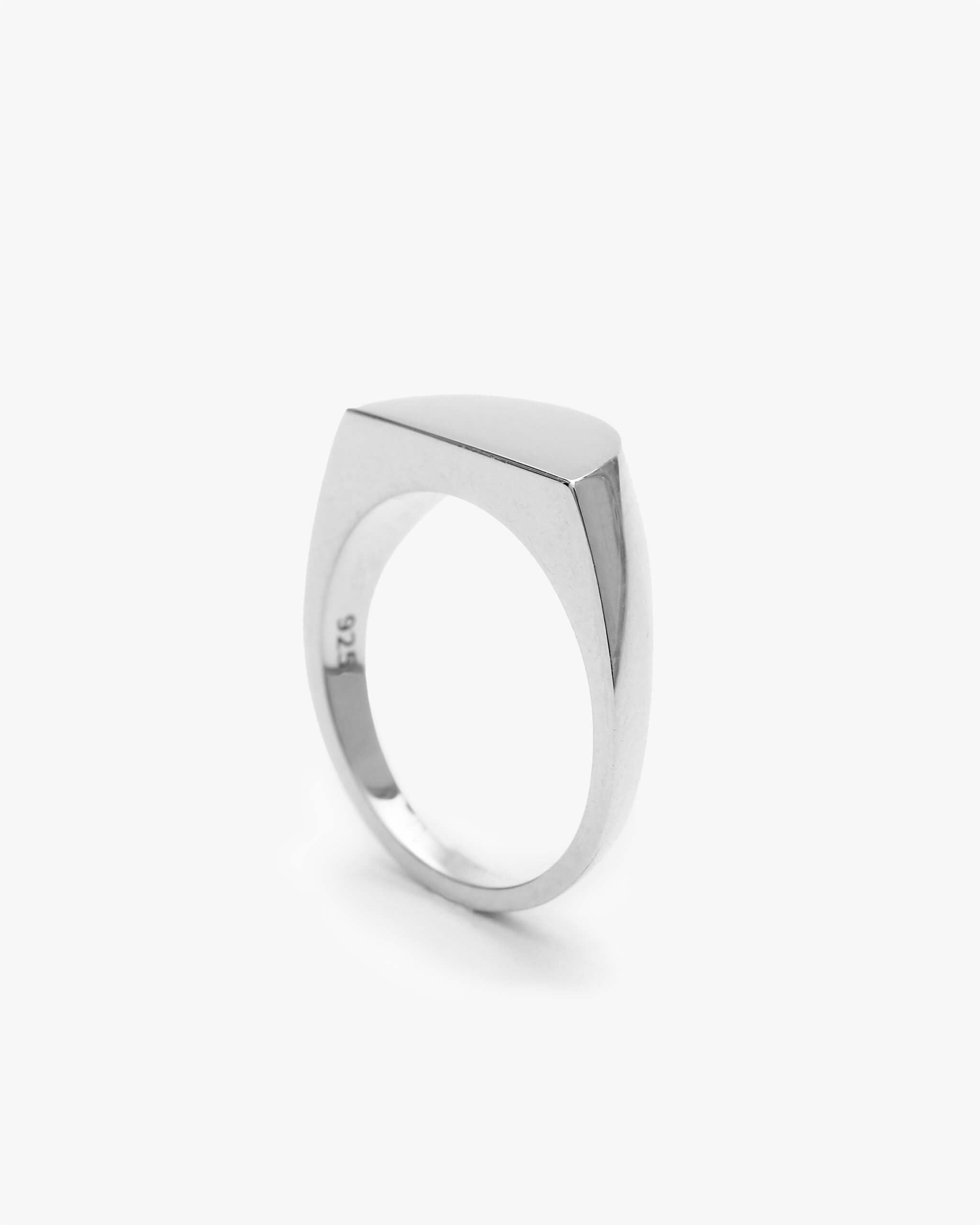 Half Signet Pinky Ring | 1607P011010L