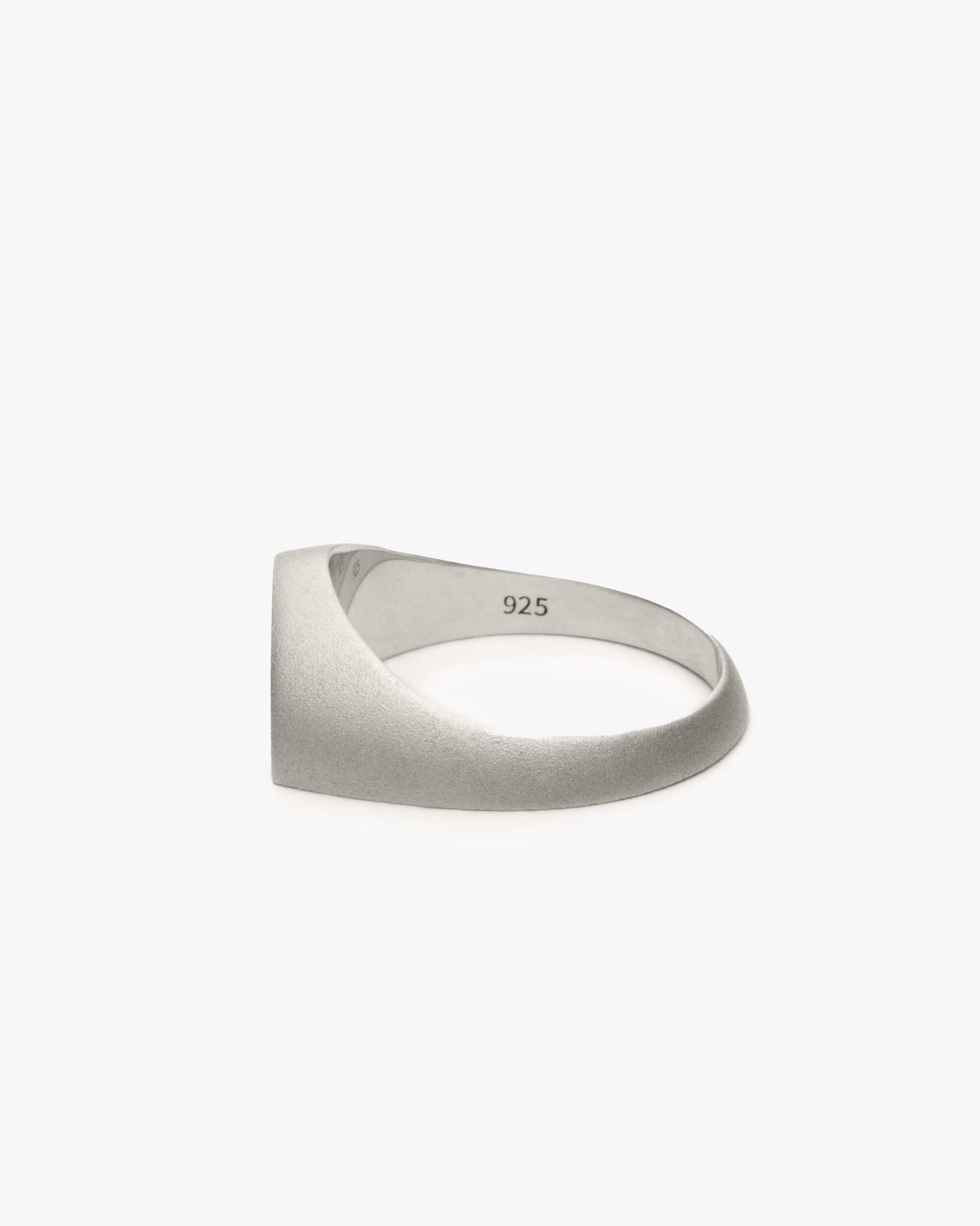 Half Signet Ring Mat | 1607R011010S