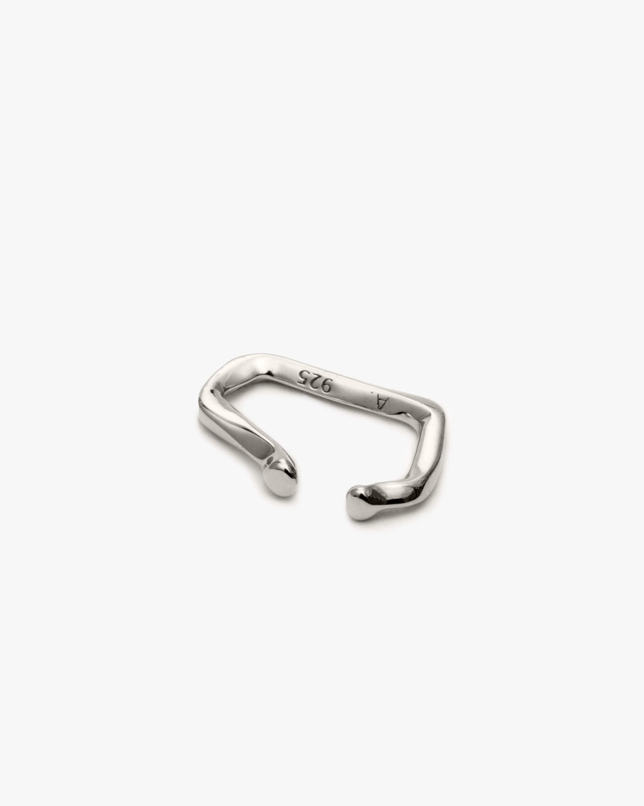 Twisted Ear Cuff S | 1904C051010