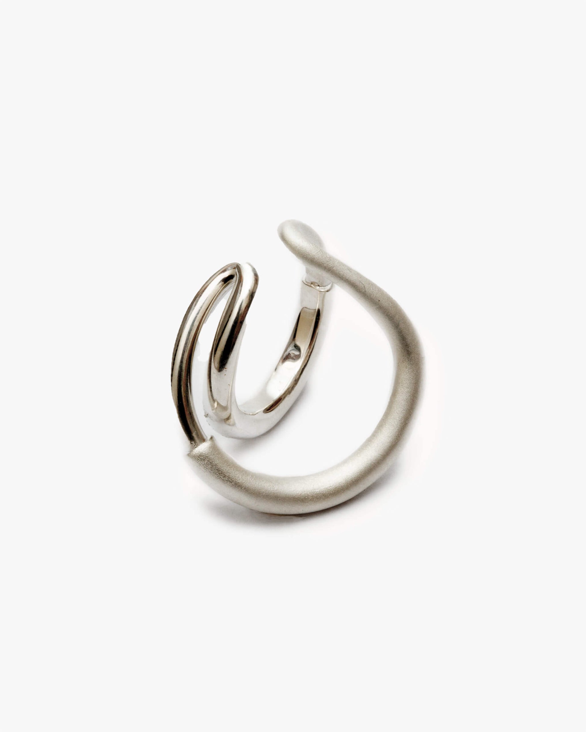 Mat Ear Cuff M | 2001C031010_mat