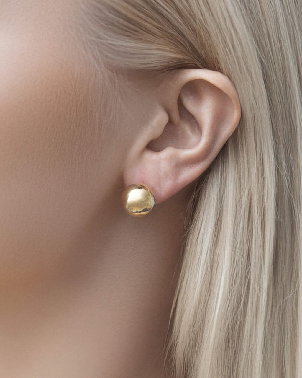 Crashed Ball Stud Earring | 2105E021020