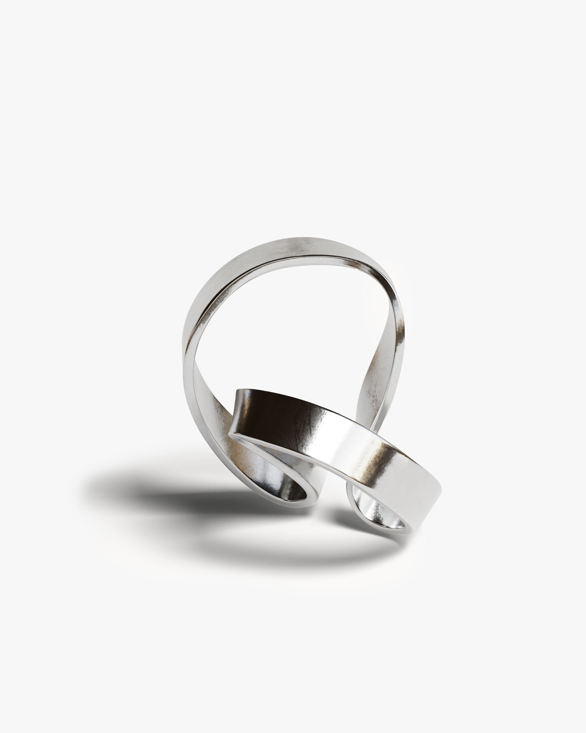 Ribbon Ear Cuff  | 2401C021010