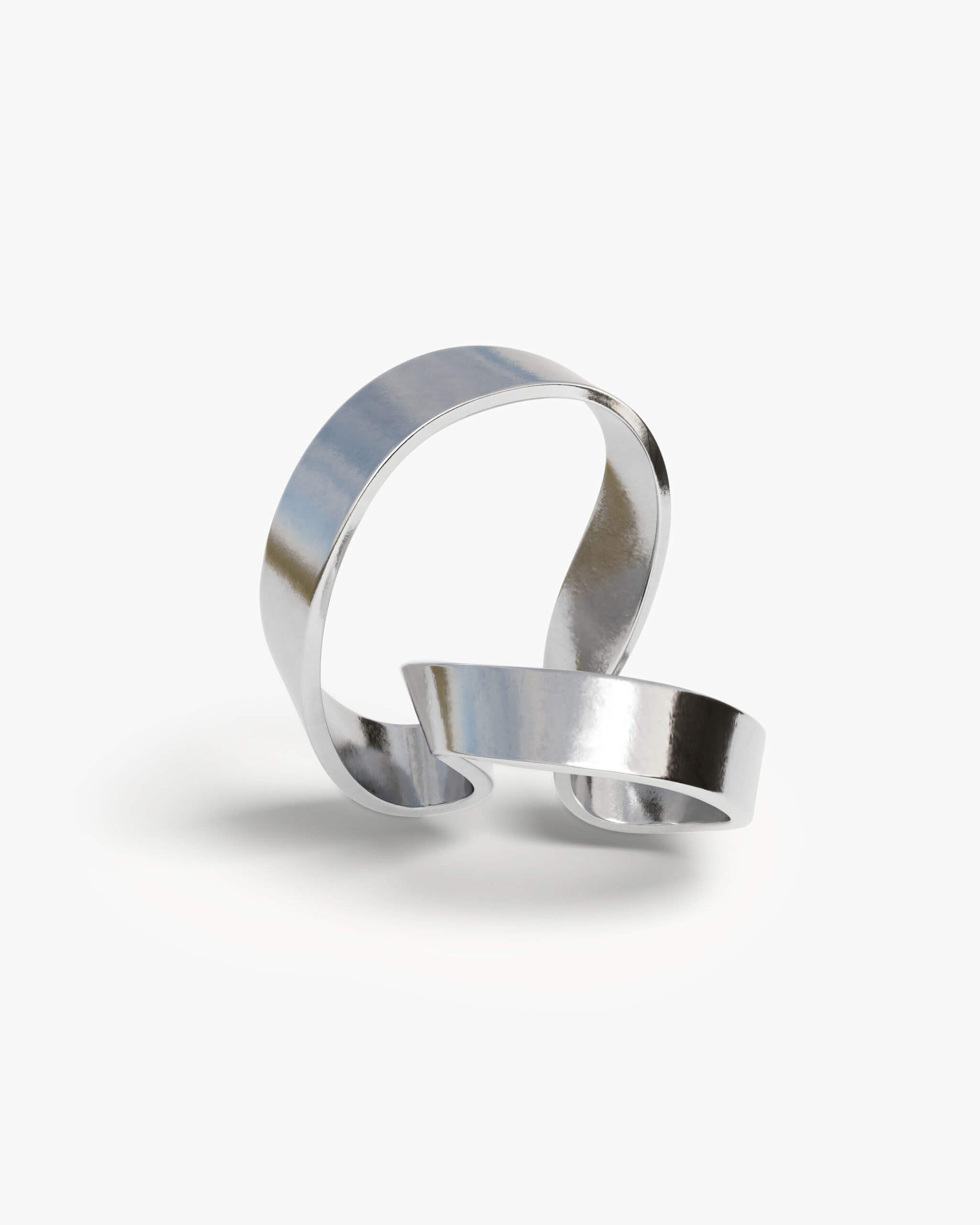 Ribbon Ear Cuff  | 2401C021010