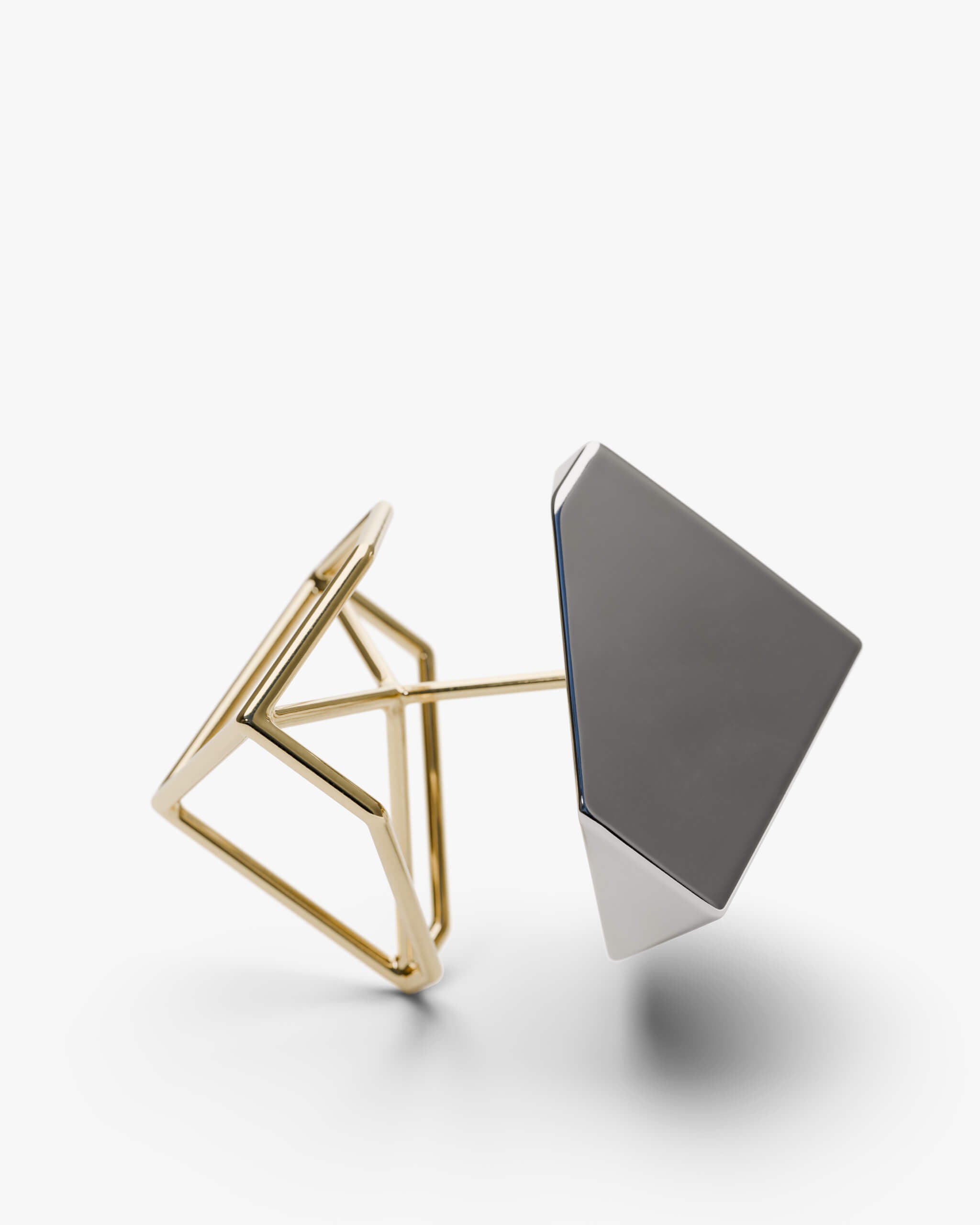 Bicolor CUBE Earring | 2302E021212