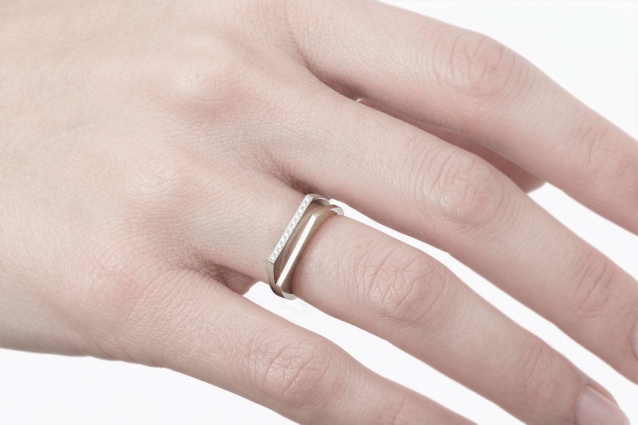 【NEW】Flat Edge Diamond Ring | 1607R091010DM