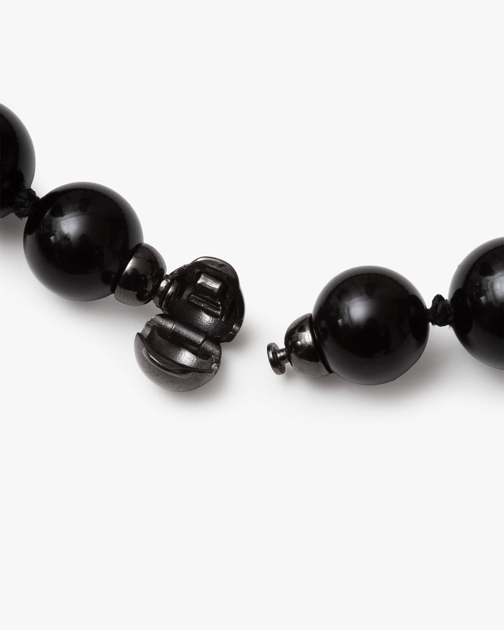 【NEW】Onyx Bold Round Necklace | 2507N011050
