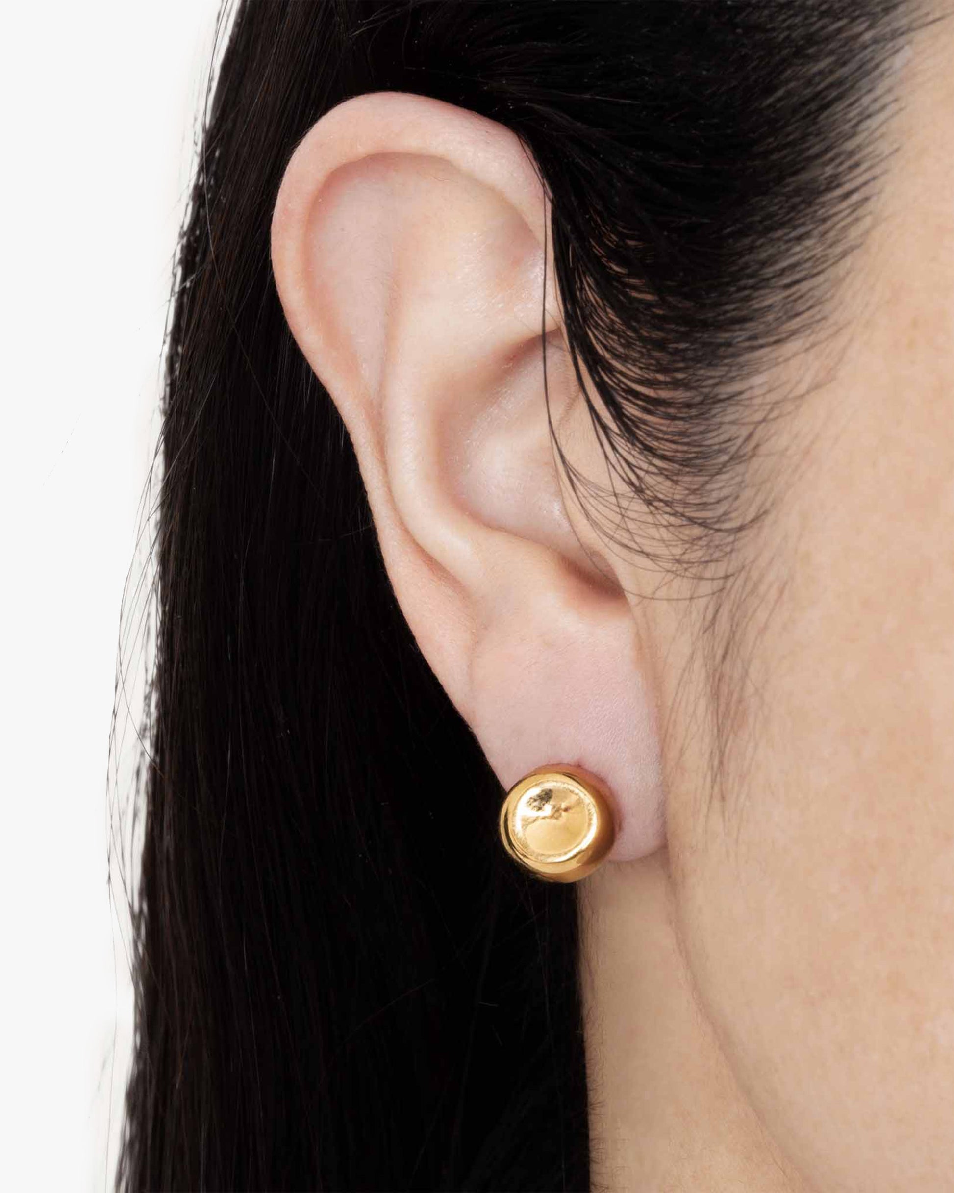 Crashed Ball Stud Earring | 2105E011020
