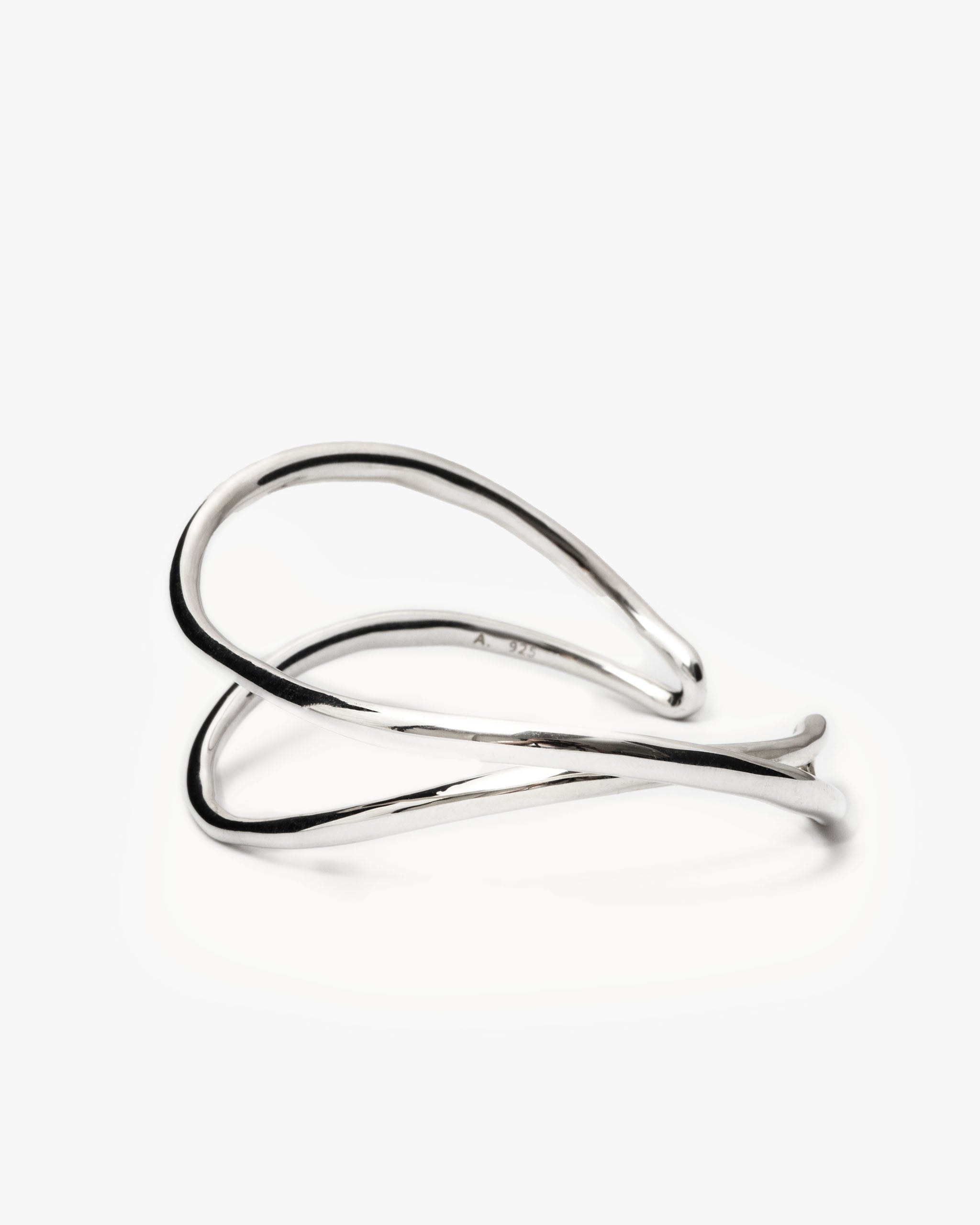 Double Curve Bangle | 1602B211010