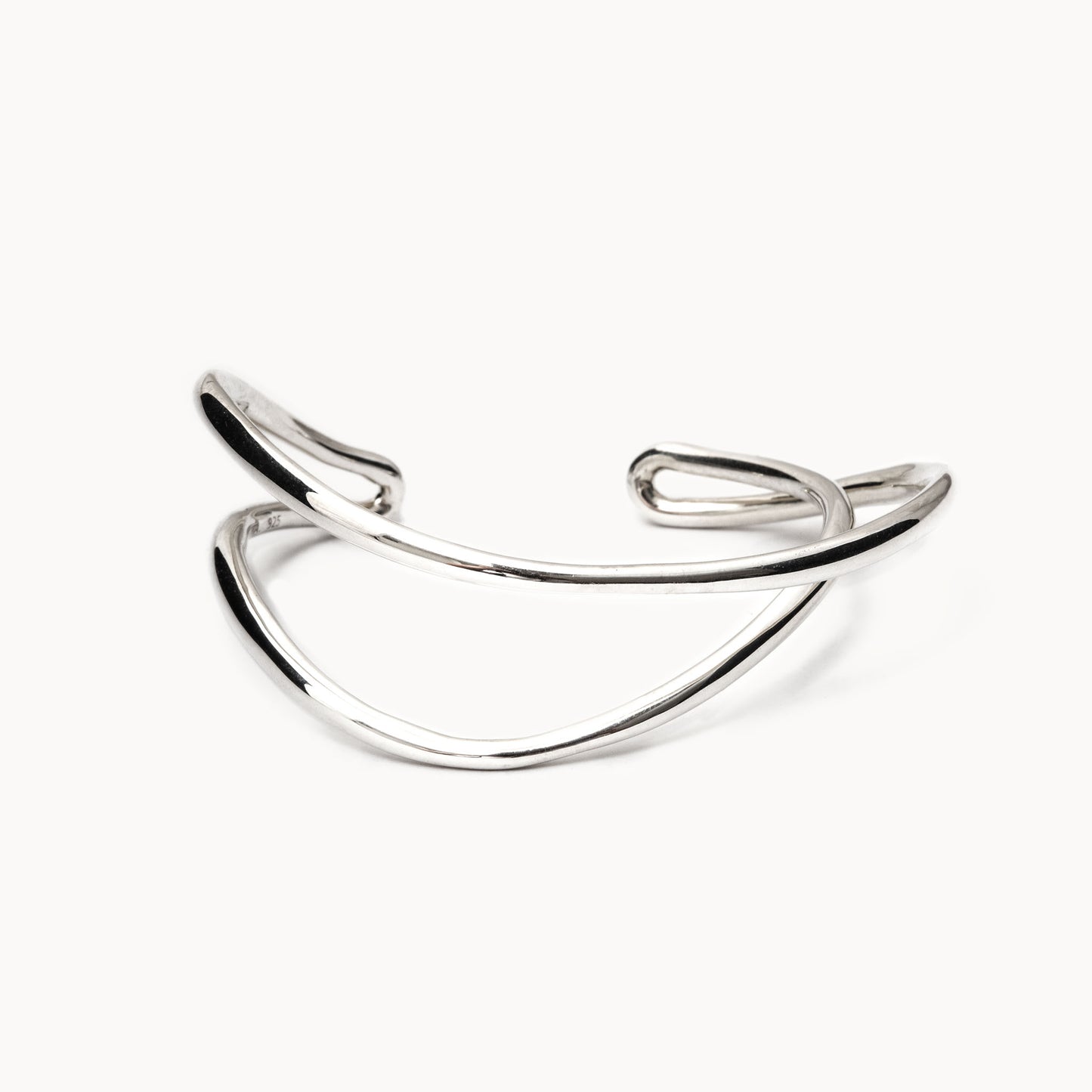 Double Curve Bangle | 1602B211010