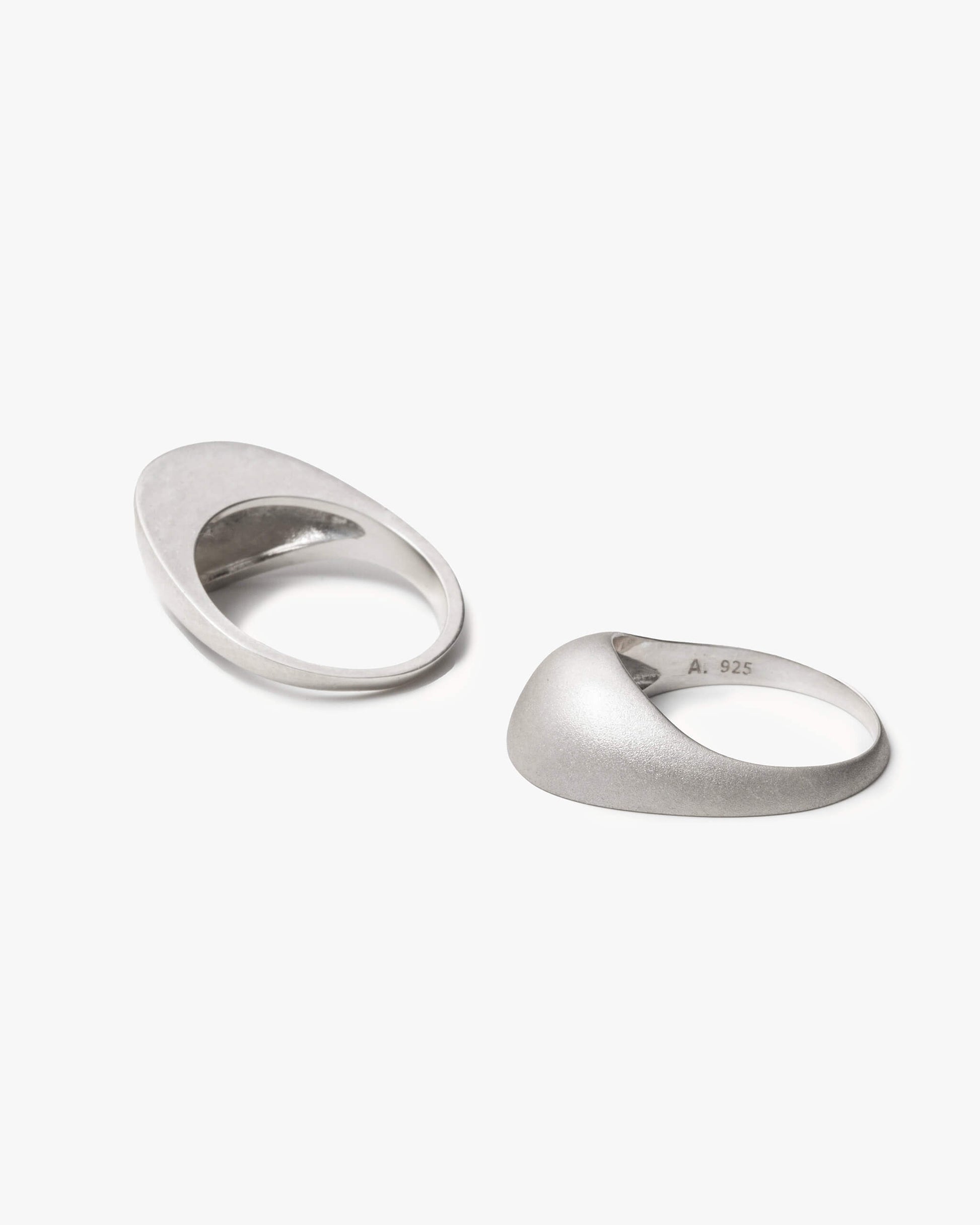 Half Oval Ring | 1607R081010L