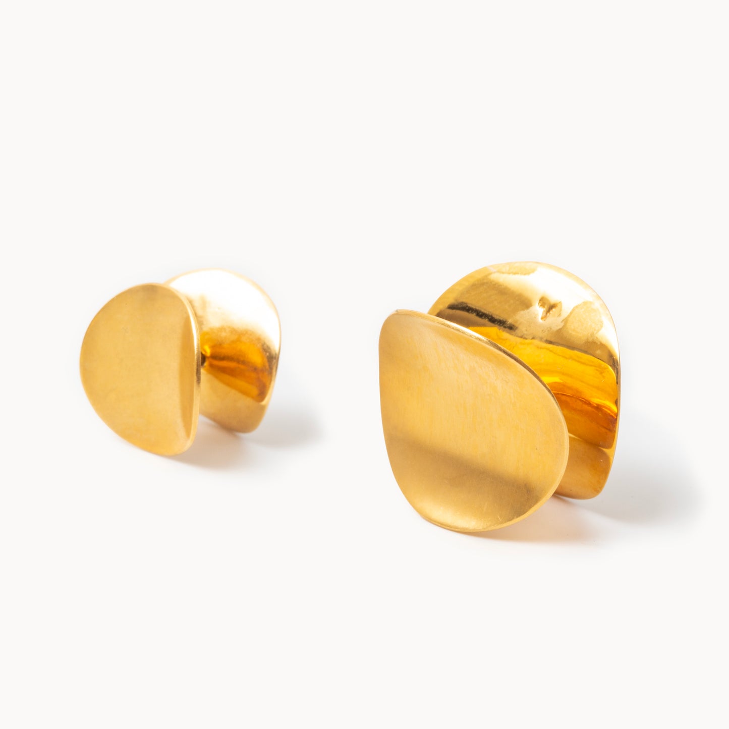 Curve Stud Earring S | 1801E025030S