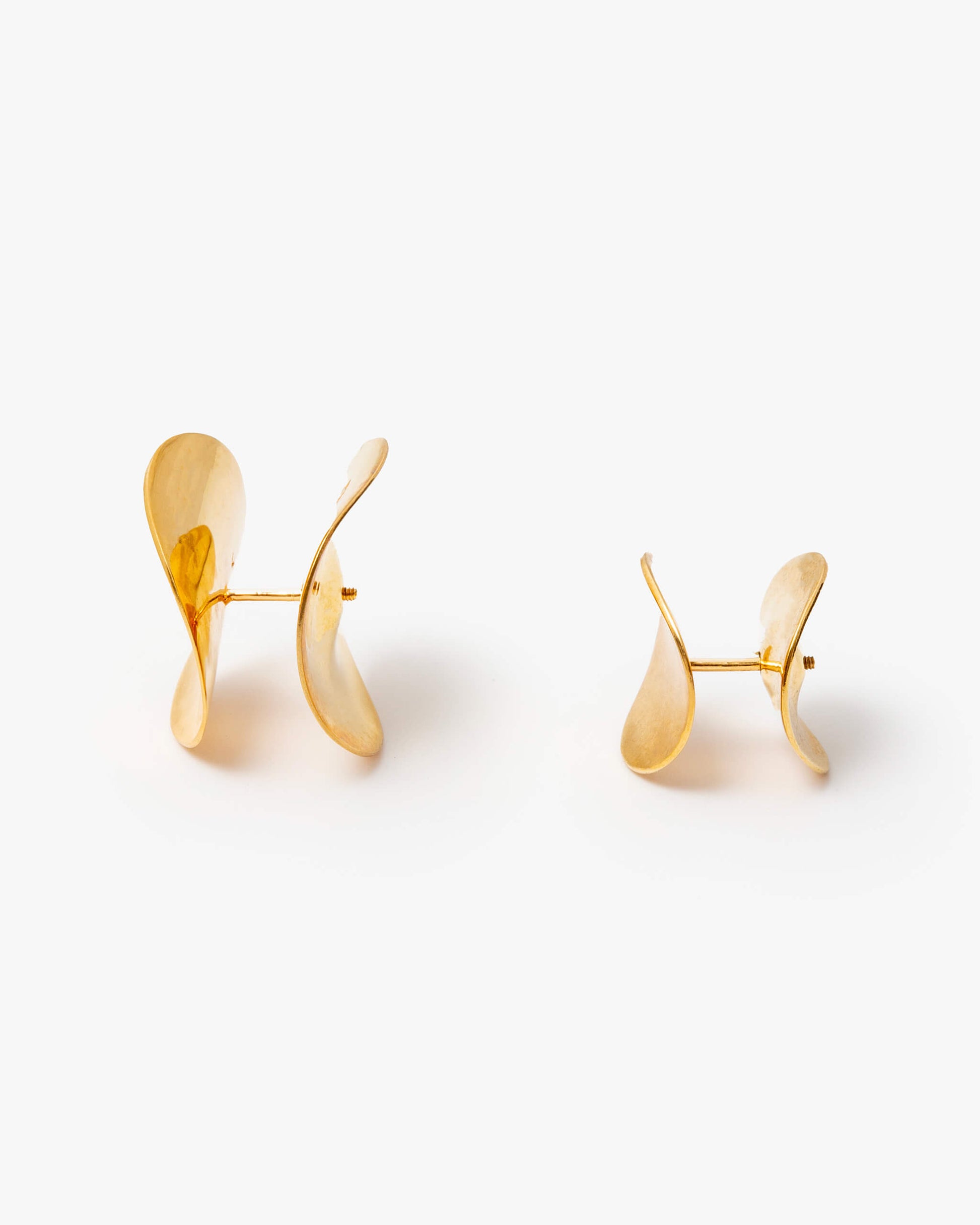 Curve Stud Earring S | 1801E025030S