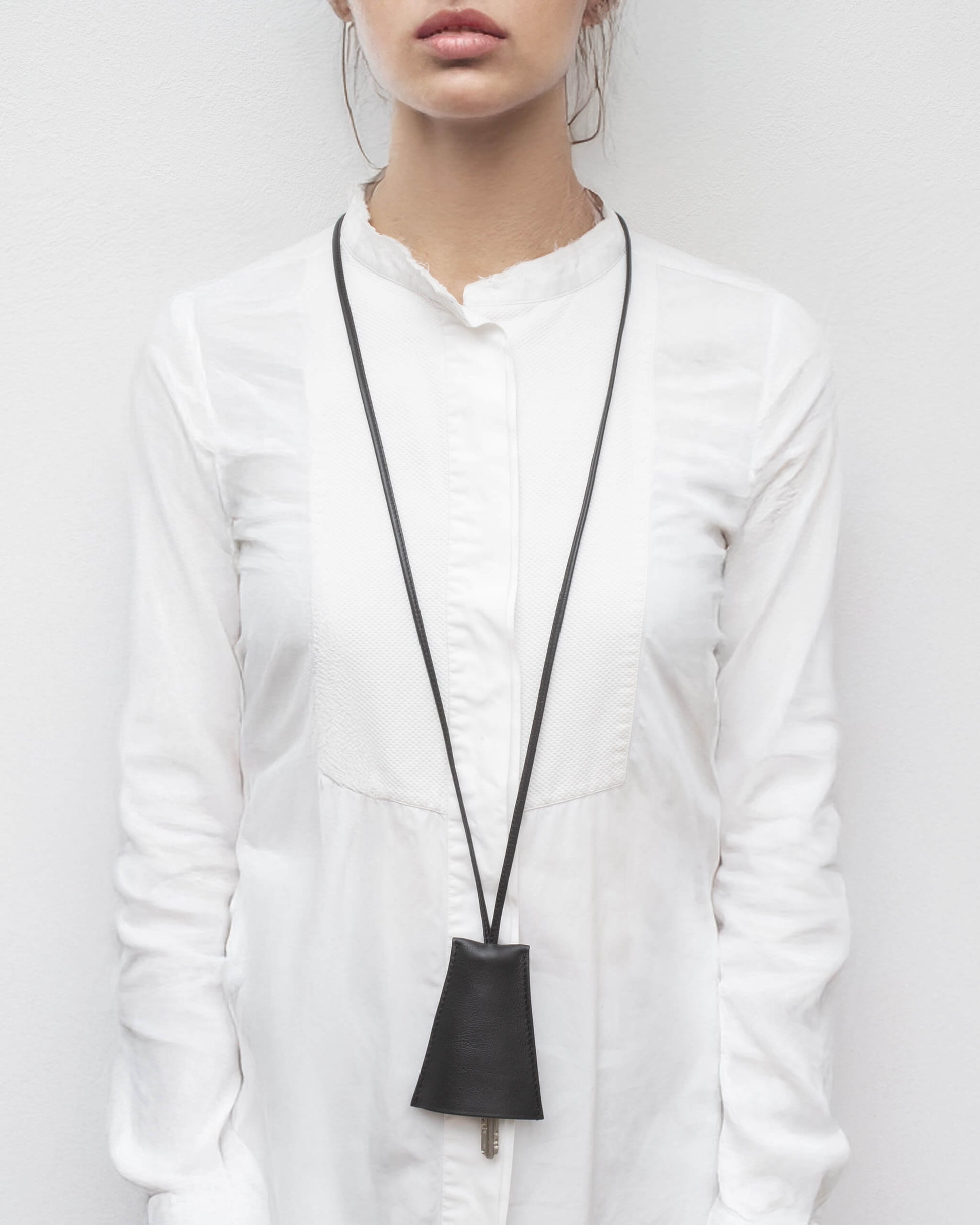 【NEW 先行特別価格】Leather key holder necklace | 2503N011919