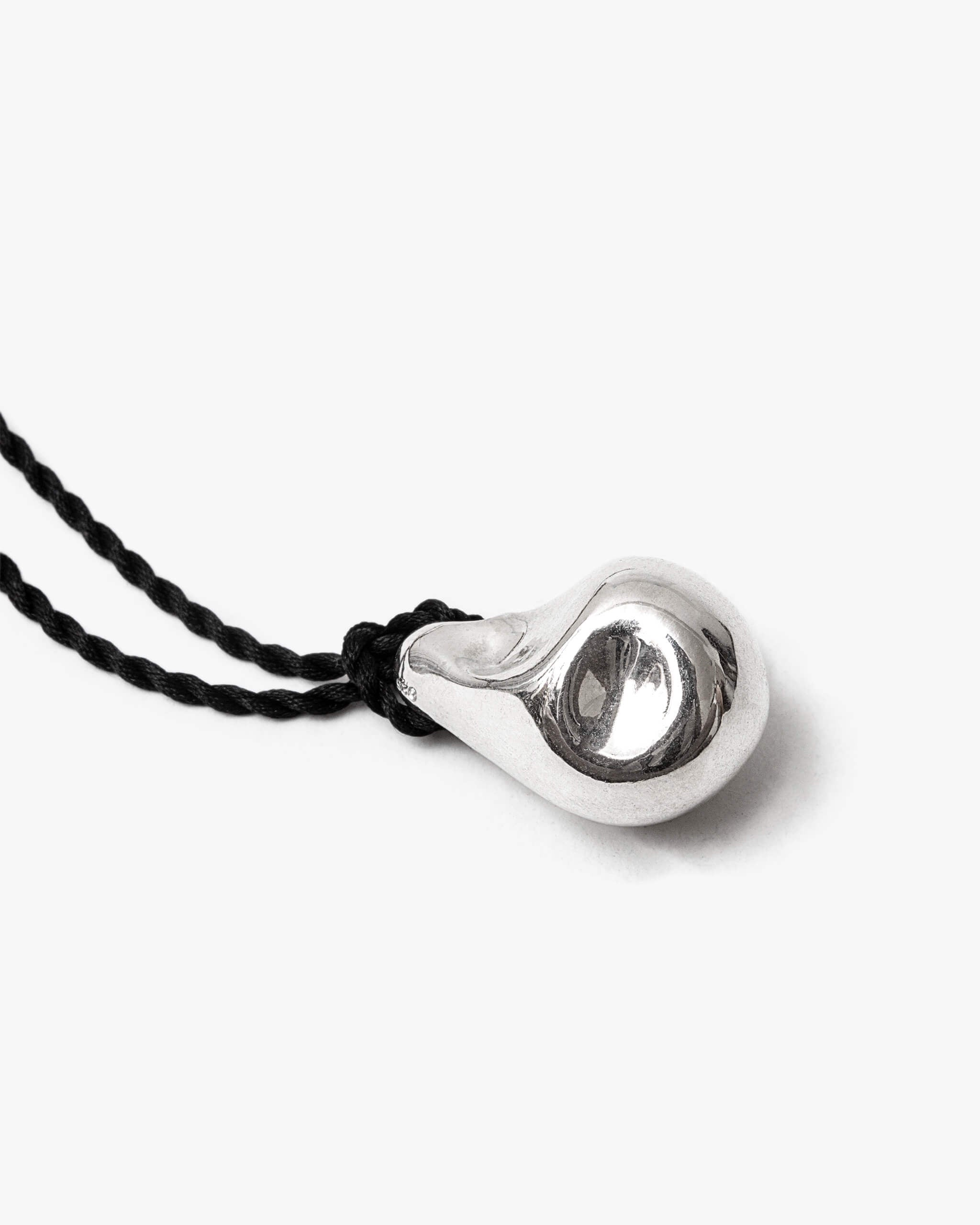 【NEW】Crushed Drop Cord Necklace | 2505N011818