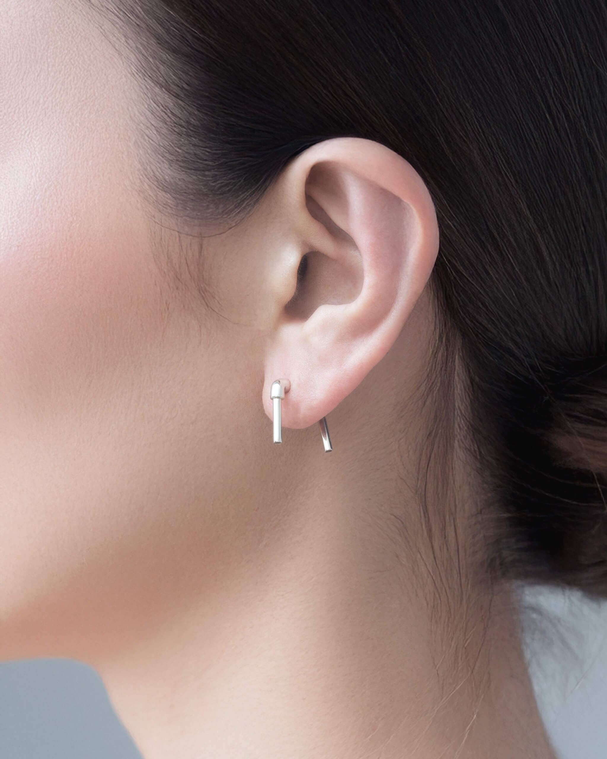 Water Pipe Earring | 2301E011010