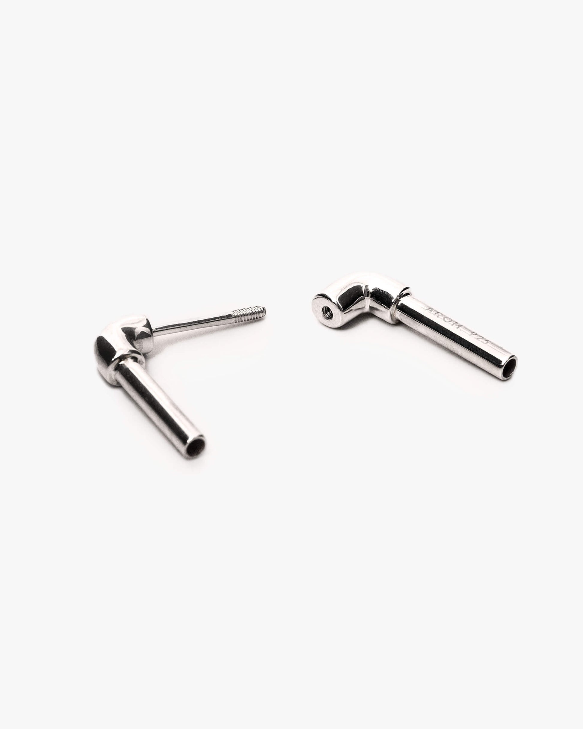 Water Pipe Earring | 2301E011010