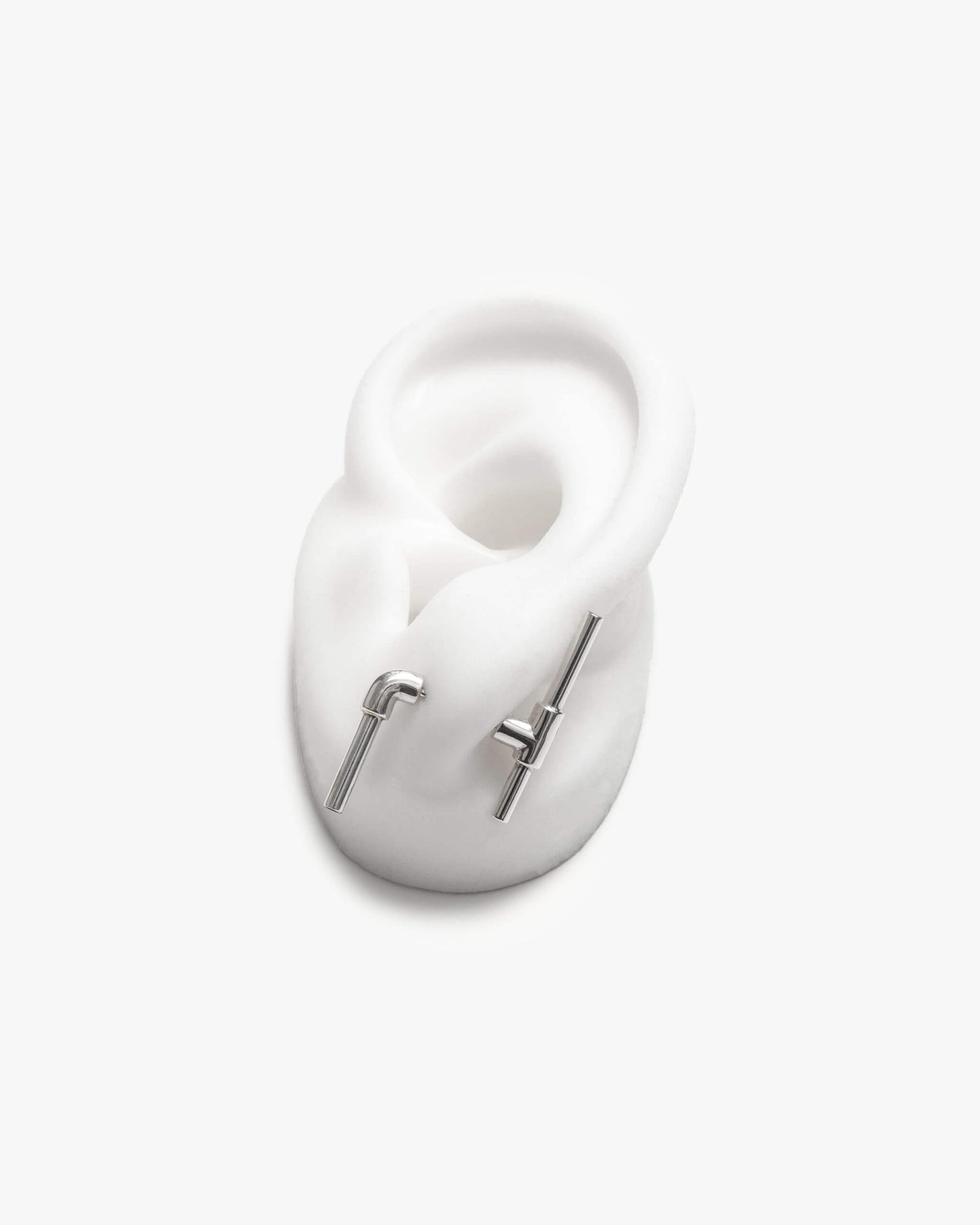 Water Pipe Earring | 2301E021010