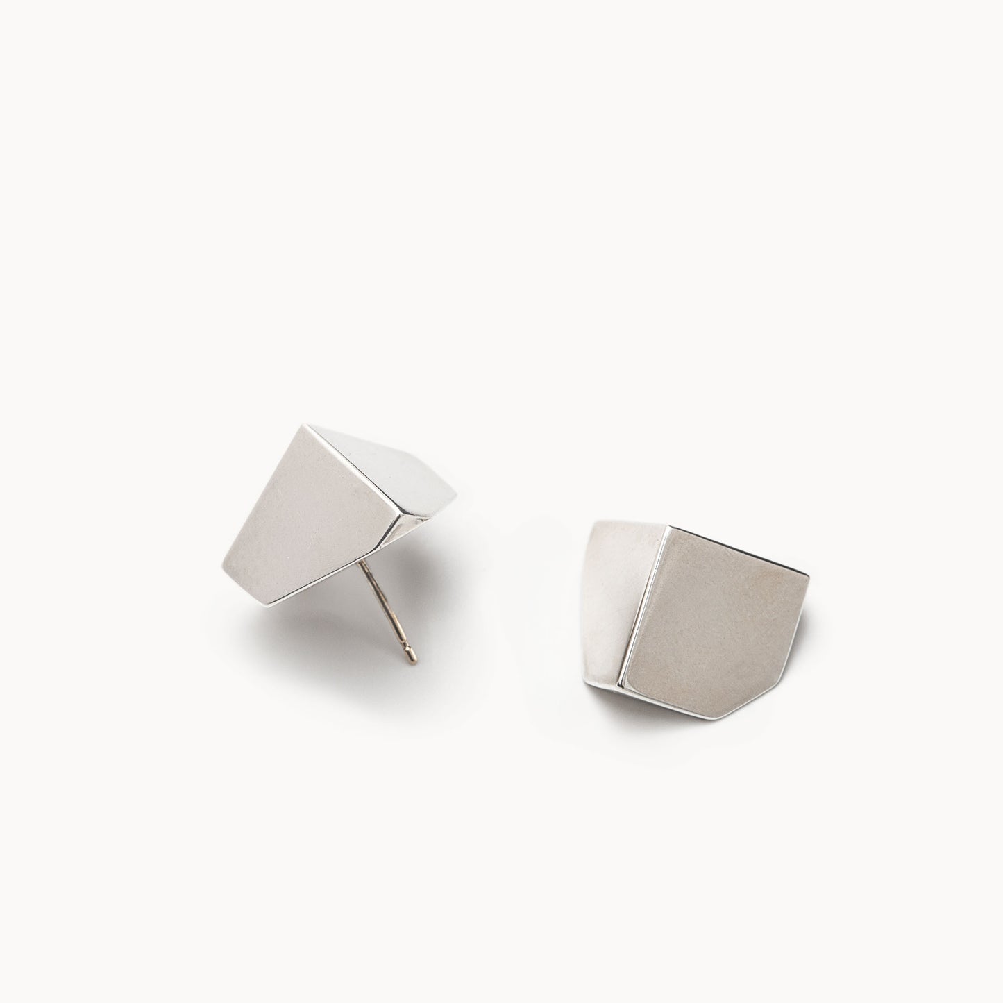 Cube Earring | 2302E011010