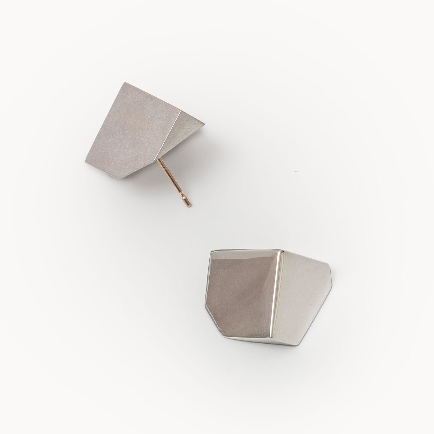 CUBE Earring | 2302E011010_mat