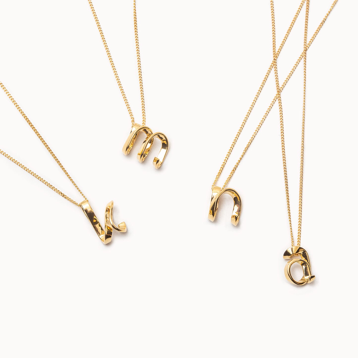 【NEW】Alphabet Charm Necklace | 2402H012020_2402N022020