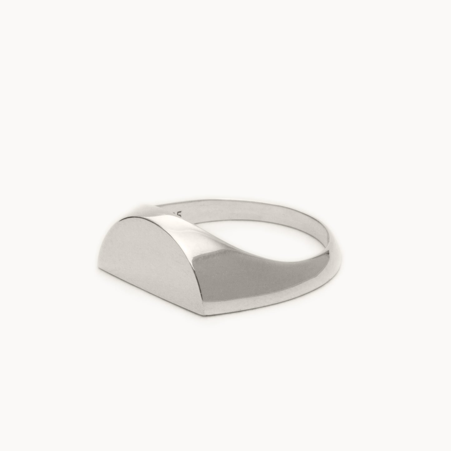 Half Signet Ring | 1607R011010L