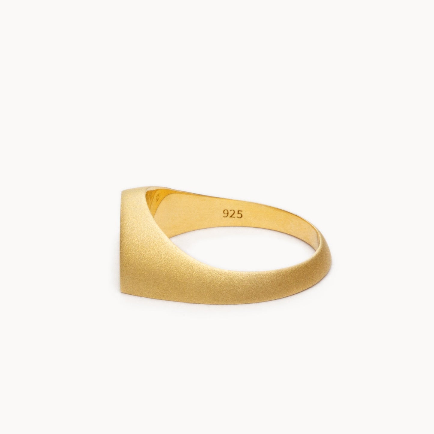 Half Signet Ring Mat | 1607R011020S