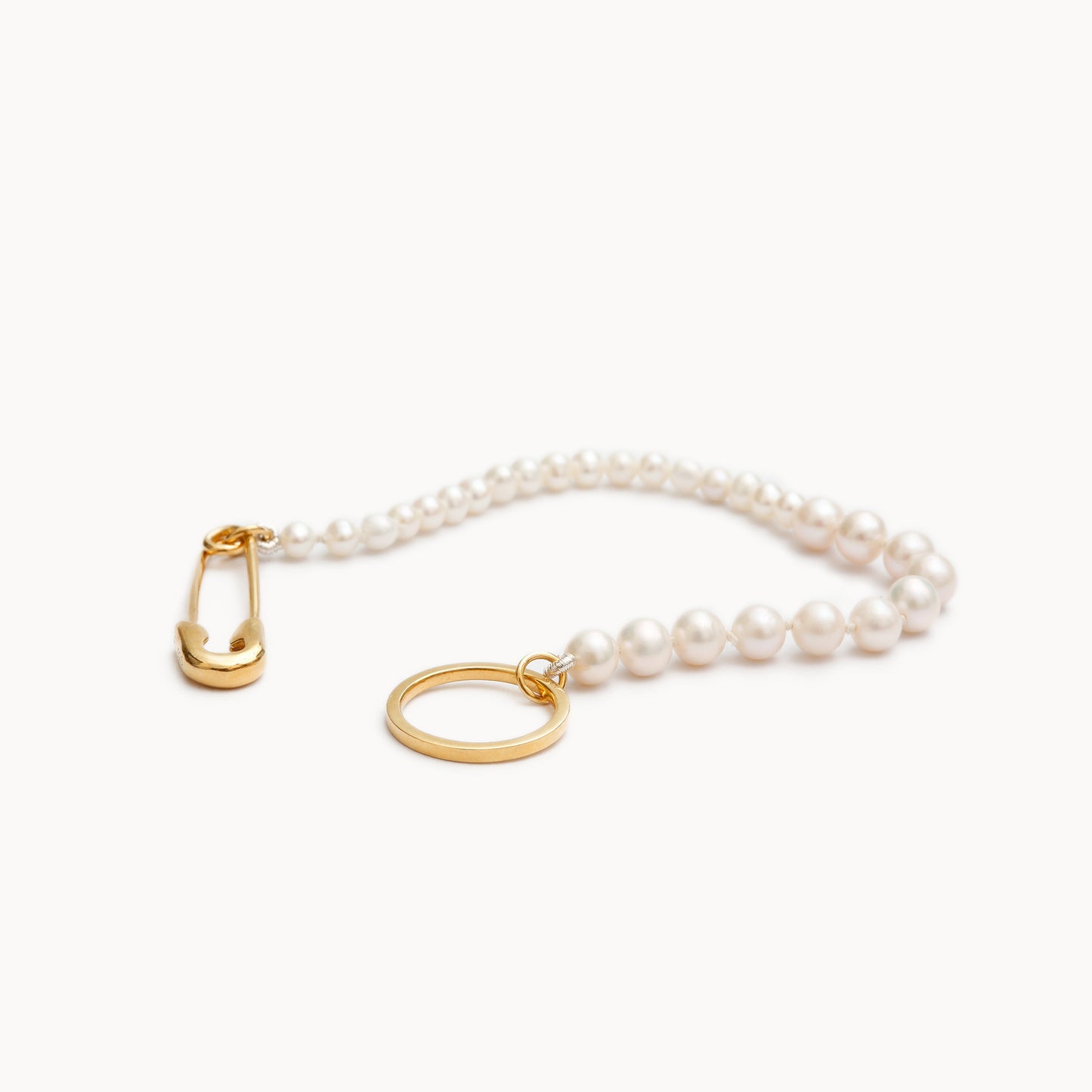 Pearl Bracelet ｜1905B031020｜安全ピンとパールのブレスレット