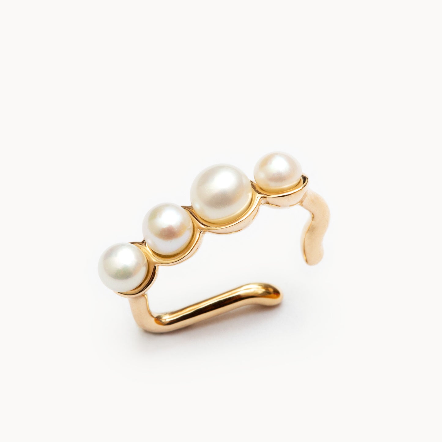 K10YG Pearl Ear Cuff | 1803C173030