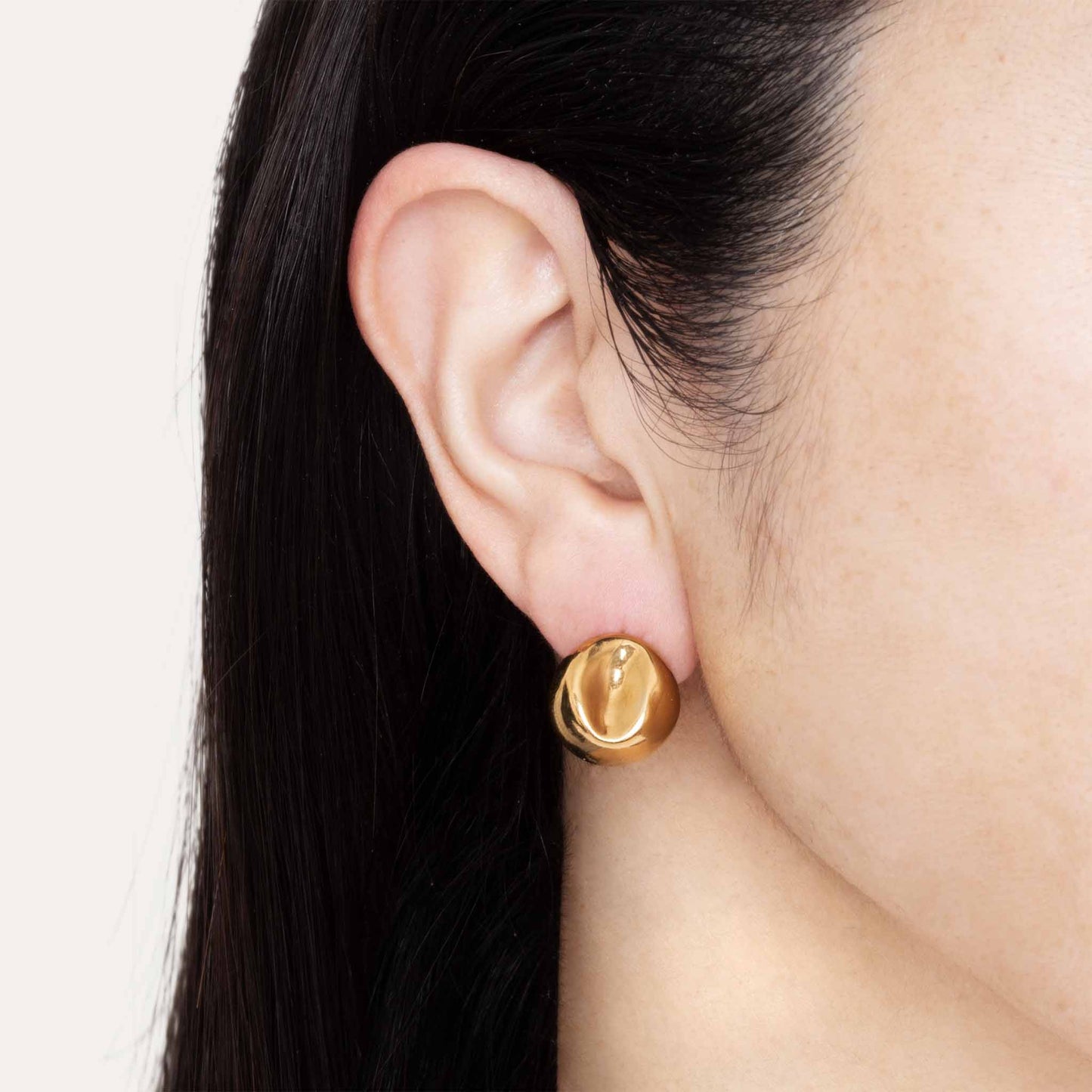 Crashed Ball Stud Earring | 2105E021020