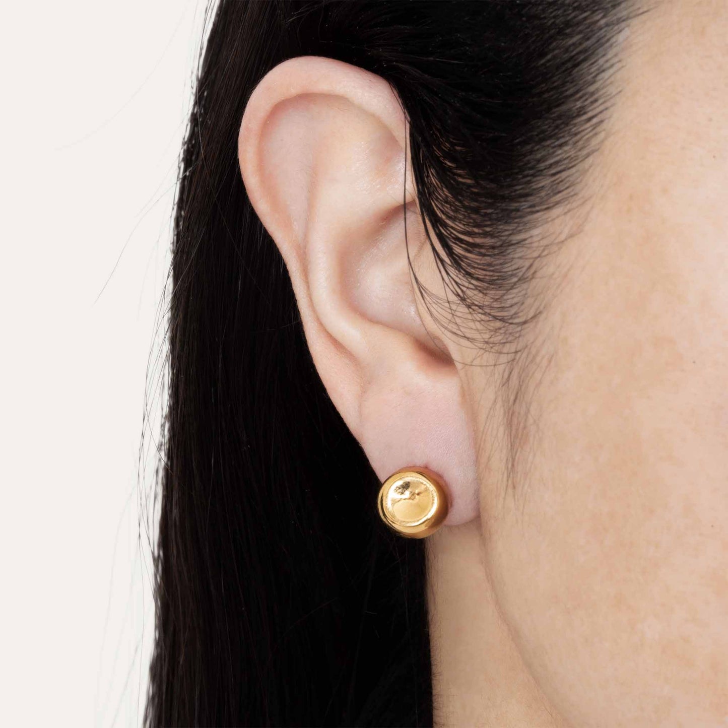 Crashed Ball Stud Earring | 2105E011020