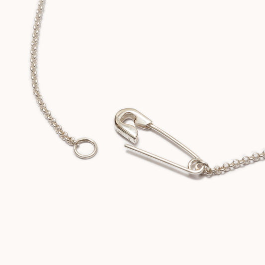 Safety Pin Necklace 安全ピンネックレス