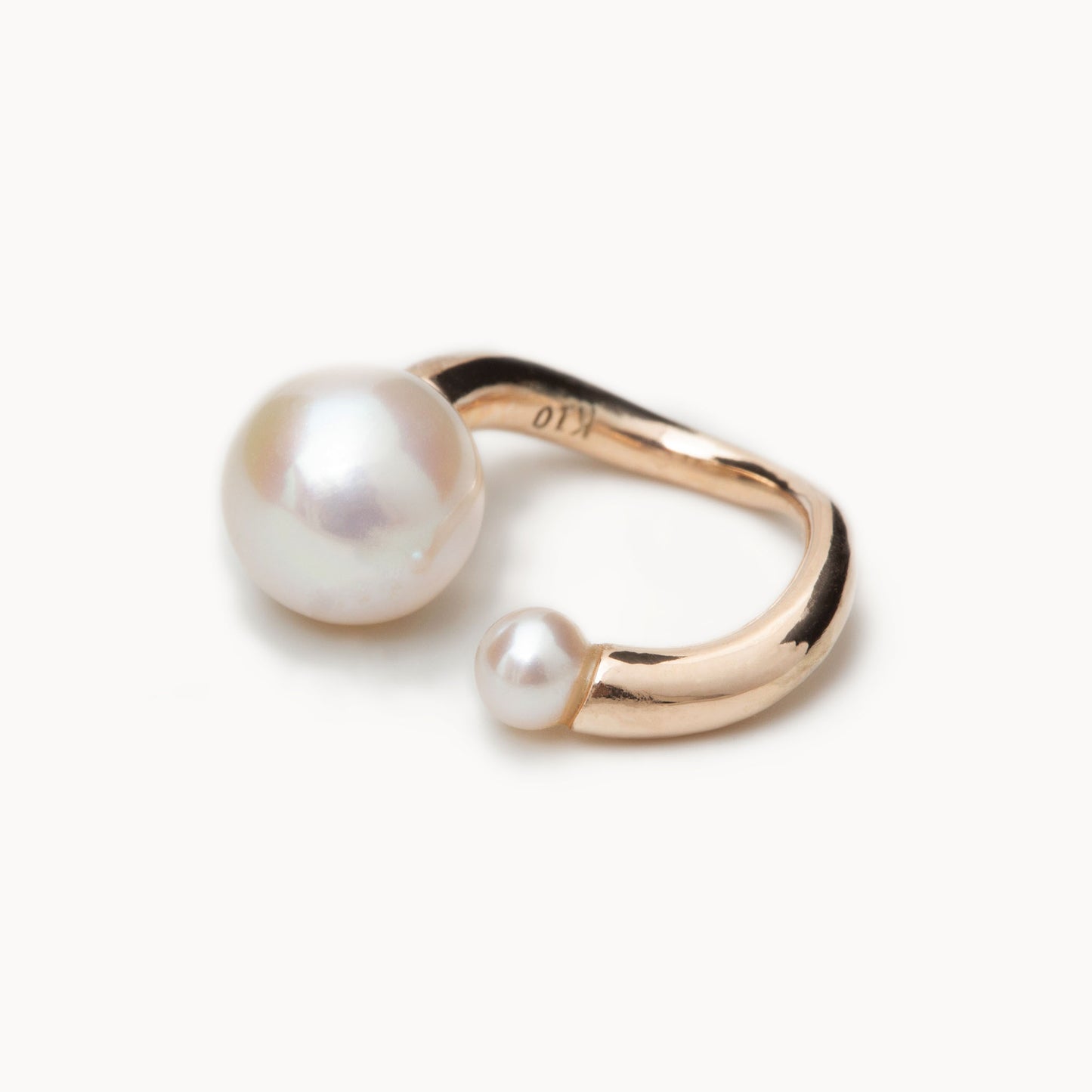 Pearl K10 Ear Cuff | 1602C233030