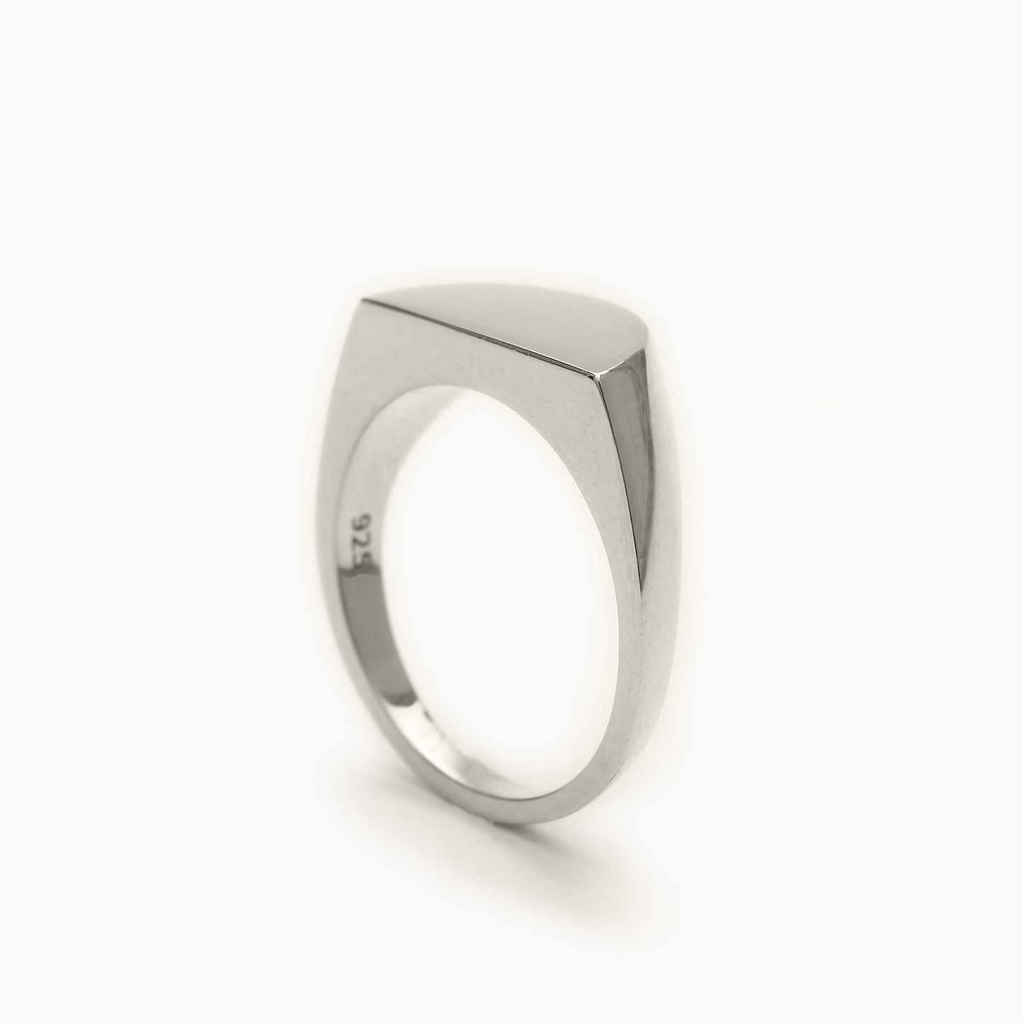 Half Signet Pinky Ring | 1607P011010L